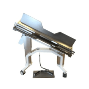 Operatietafel Specialized V-Top PRO ERGO voor dierenkliniek met ergonomisch en stabiel werkoppervlak