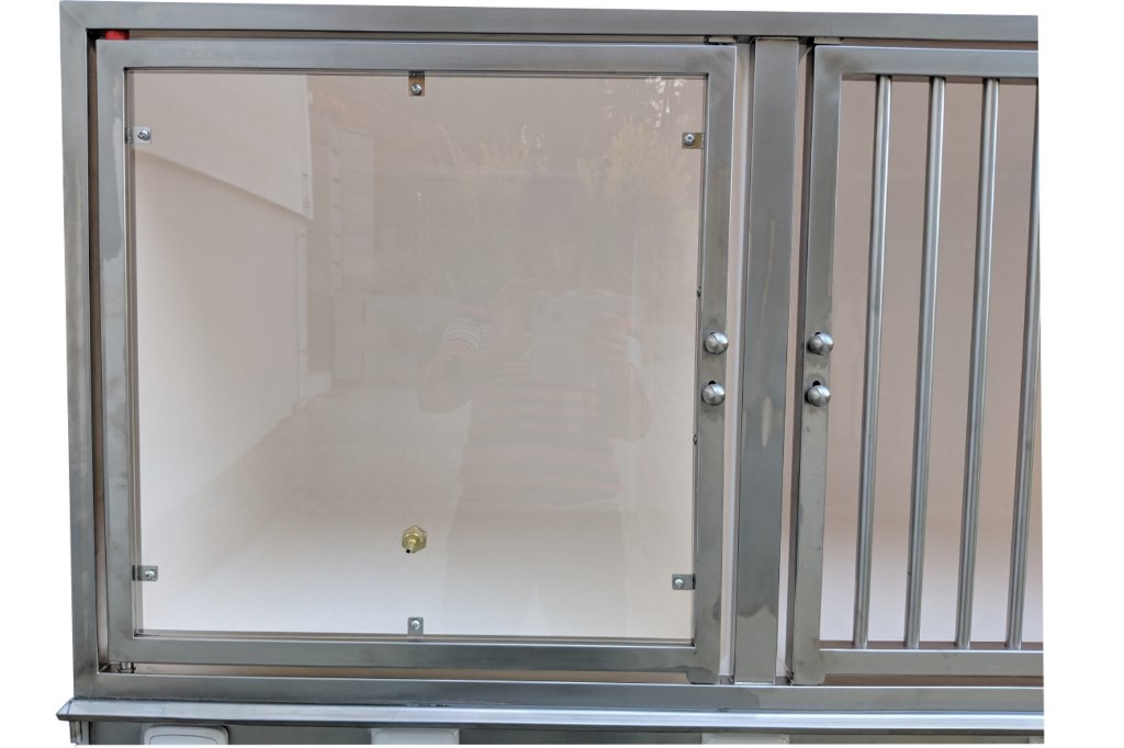 Opnamekooi Small, kunststof met zuurstofdeur